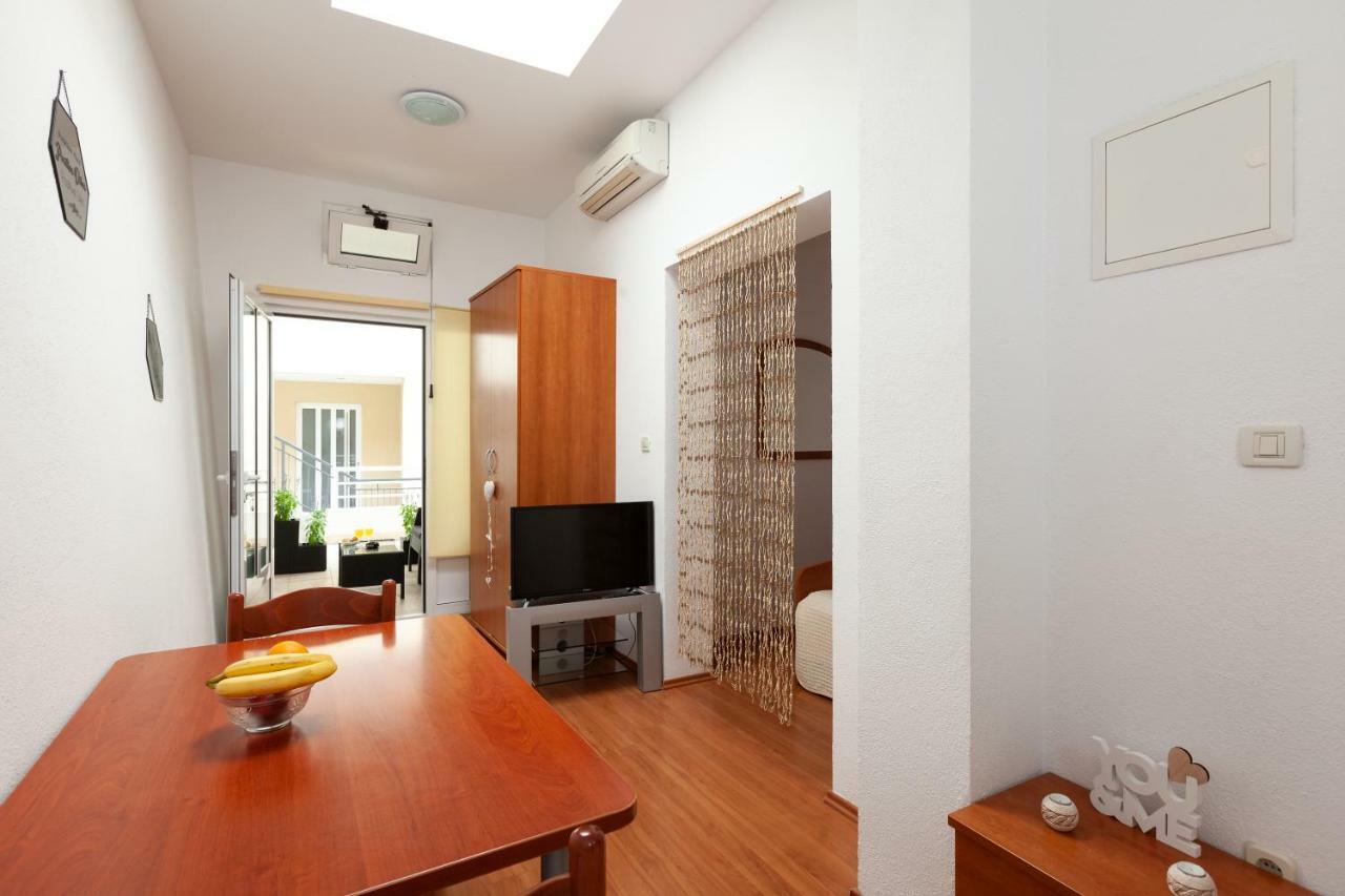Apartments R Makarska Exterior photo